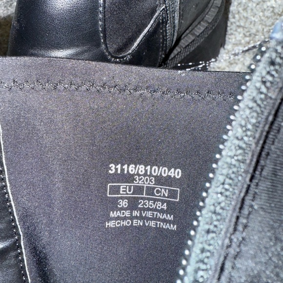 Zara Black Ankle Boots with Chunky Sole - Picture 7 of 8